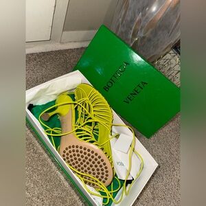 Authentic Bottega dot sandals